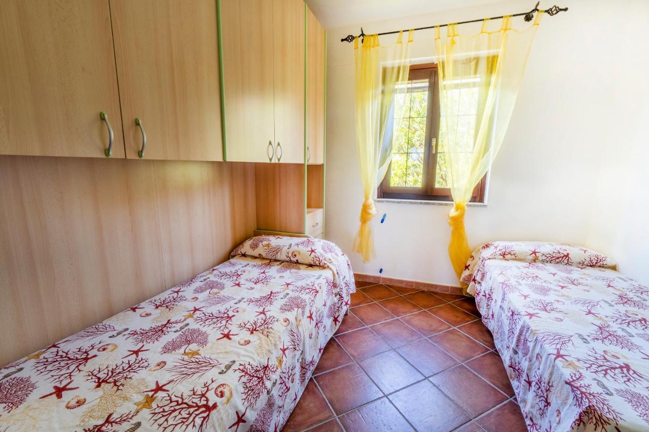 Domus Maiori Lt - Pms Casevacanze บูโดนี ภายนอก รูปภาพ