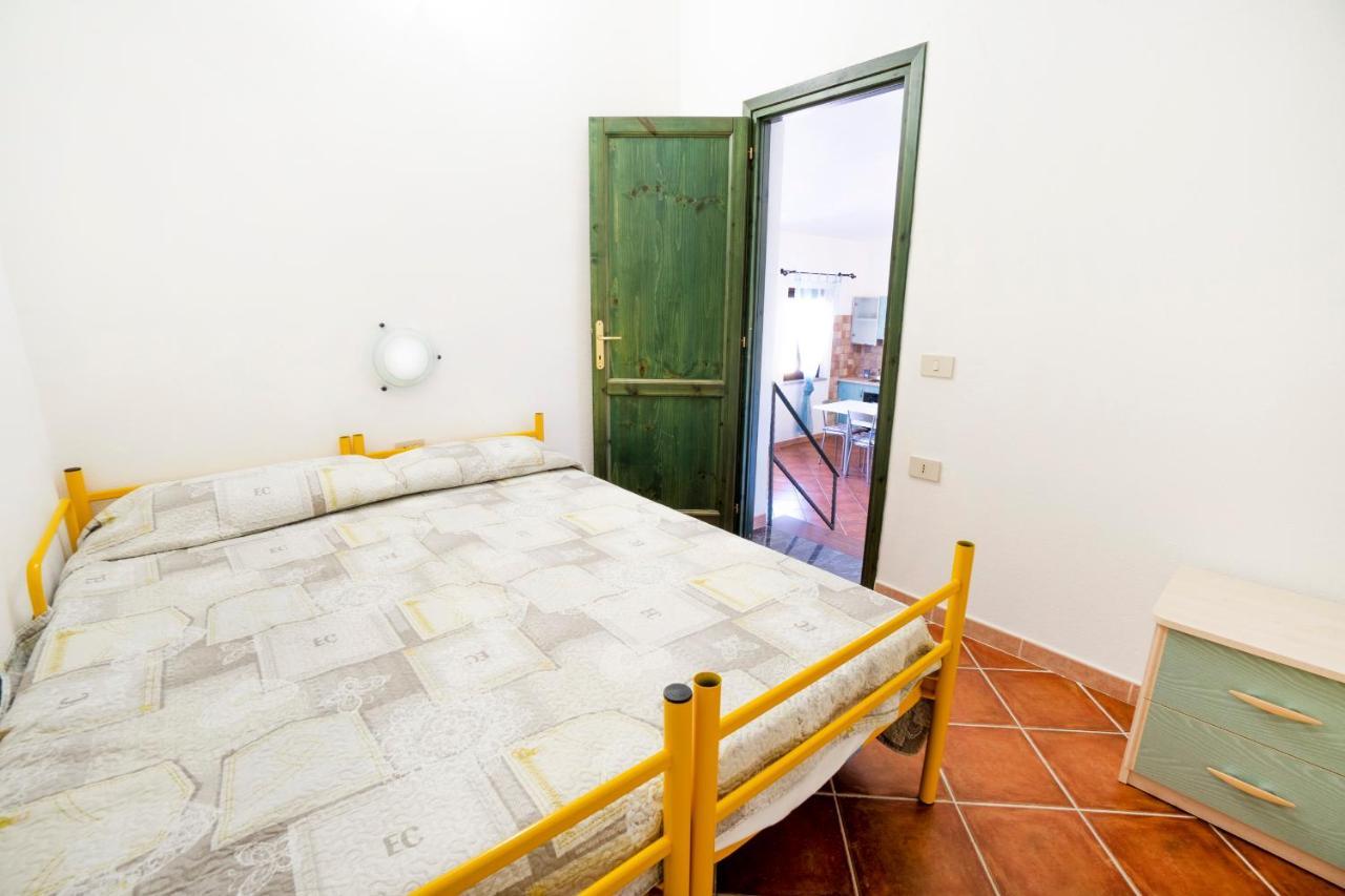 Domus Maiori Lt - Pms Casevacanze บูโดนี ภายนอก รูปภาพ